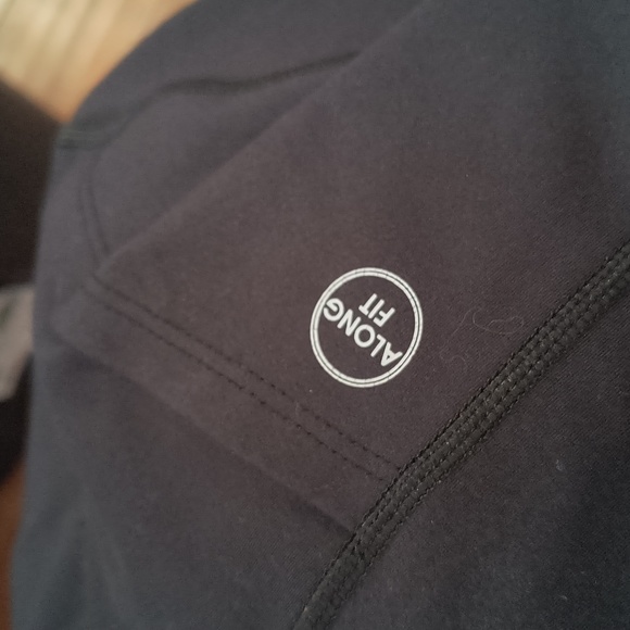 Along Fit black leggings - Picture 4 of 4